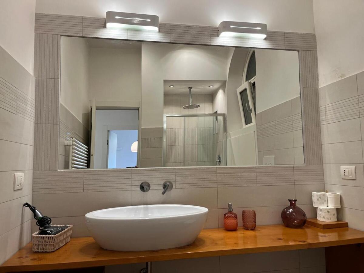 La Dolce Vita - Luxury Colosseum Boutique Apartment Roma Eksteriør bilde