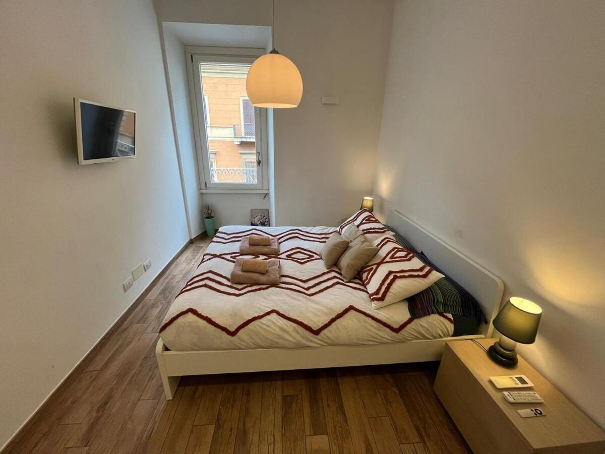 La Dolce Vita - Luxury Colosseum Boutique Apartment Roma Eksteriør bilde