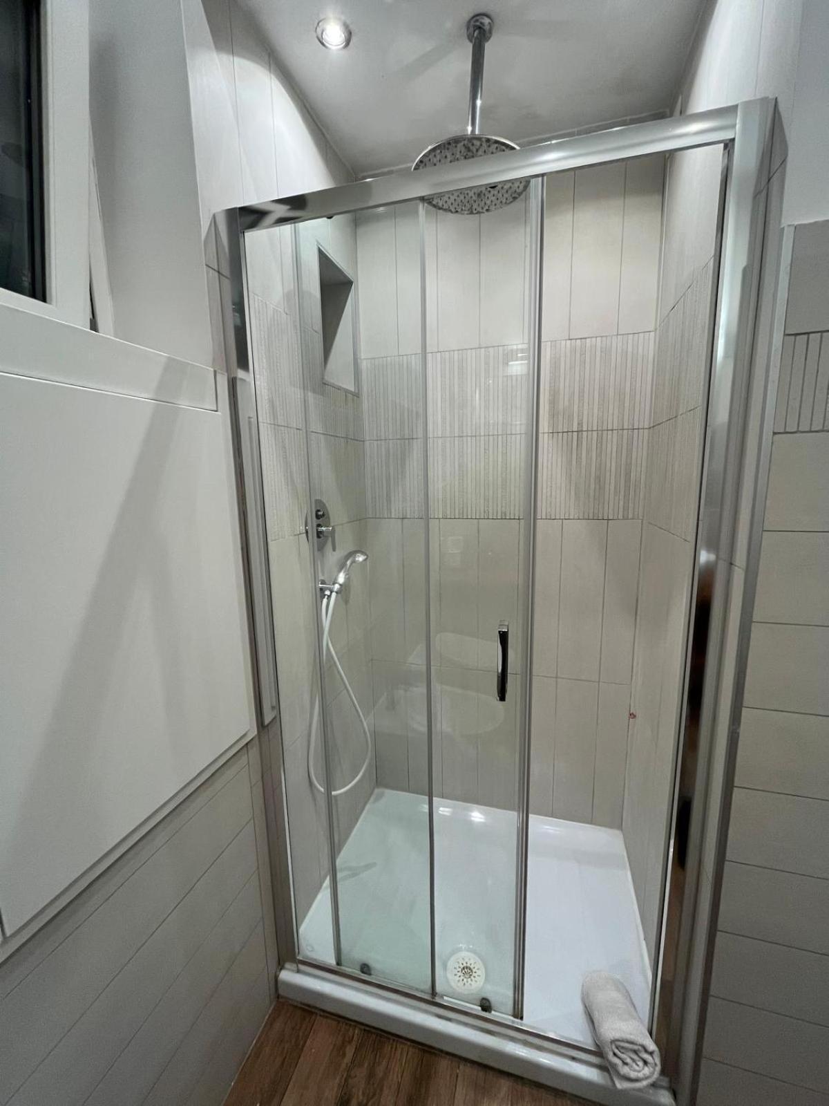 La Dolce Vita - Luxury Colosseum Boutique Apartment Roma Eksteriør bilde