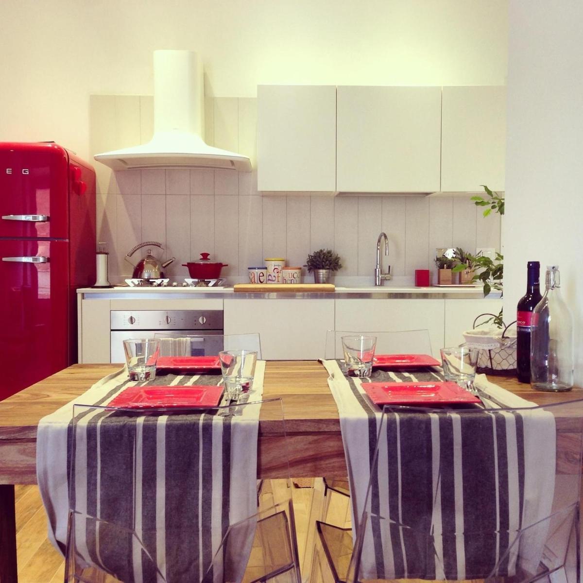La Dolce Vita - Luxury Colosseum Boutique Apartment Roma Eksteriør bilde