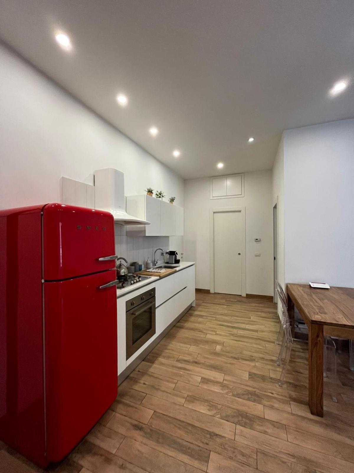 La Dolce Vita - Luxury Colosseum Boutique Apartment Roma Eksteriør bilde